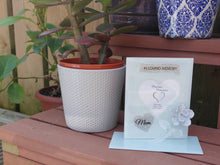 Load image into Gallery viewer, Mum Glass Memorial Photo Frame with Silver Glitter Flower - In Loving Memory