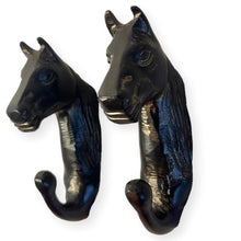 Load image into Gallery viewer, Pair of Sturdy Wall-Mounted Cast Iron Horse Head Hook Hanger for Hats, Coats, Clothes - Ideal for Kitchen, Bathroom, Bedroom, Office