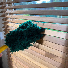 Load image into Gallery viewer, SMALL DUSTING BRUSH | Multifunctional dust brush | Wooden blind cleaning tool | Dusting wand | Dusters for cleaning | VENETIAN BLIND DUSTER | Skirting duster | 43cm long