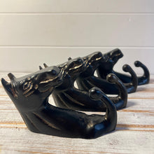 Load image into Gallery viewer, Set of Four Sturdy Wall-Mounted Cast Iron Horse Head Hook Hanger for Hats, Coats, Clothes - Ideal for Kitchen, Bathroom, Bedroom, Office