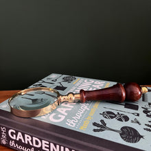 Load image into Gallery viewer, Elegant Regency Style Wooden Handle Magnifying Glass for Reading, Handheld Magnifier