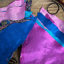 Load image into Gallery viewer, Bunting- Pink Colours