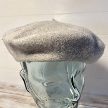 Load image into Gallery viewer, 100% Pure Wool Fashion Beret - Light Grey - Unisex - for Men & women