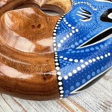 Load image into Gallery viewer, Unique Bali Sugar Wood Didgeridoo: Handcrafted with Individual Pattern Decoration