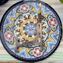 Load image into Gallery viewer, Set of 4 of Large 10 inch Metal Easel Antique Copper Finish | Plate holder | Display stand | Metal Frame Holders for Photo Pictures Decorative Plate Dish | 25cm (H) x 15cm  (Deep) | Picture Easel |Wedding tables