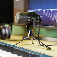 Load image into Gallery viewer, MAJORITY RS1 USB Microphone for PC | Gaming Microphone, Plug and Play | Podcast, Streaming, Recording Cardioid Mic | Laptop, Mac, Computer Condenser Desk Microphone | Professional Studio Work Mic
