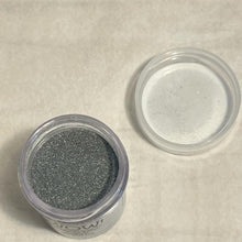 Load image into Gallery viewer, Wow! Embossing Powder 15ml | POLISHED SILVER REGULAR| Free your creativity and give your embossing sparkle
