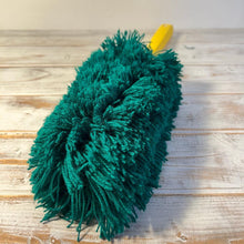 Load image into Gallery viewer, SMALL DUSTING BRUSH | Multifunctional dust brush | Wooden blind cleaning tool | Dusting wand | Dusters for cleaning | VENETIAN BLIND DUSTER | Skirting duster | 43cm long