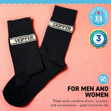 Load image into Gallery viewer, SKIPPER PAIR OF SOCKS | Sailing Gift | Gifts for boat owners | Nautical socks | Cotton rich | Adult Size UK 6-12 EU 39-46