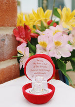 Load image into Gallery viewer, Glass bear in gift box for a special mum through and through