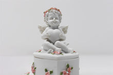 Load image into Gallery viewer, Beautiful ceramic Angel Cherub figurine ornament trinket box / perfect gift for Mum/ Mothers / Grandma / Sister / Grave Memorial / Gifts for the home / living room / home décor