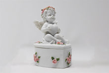 Load image into Gallery viewer, Beautiful ceramic Angel Cherub figurine ornament trinket box / perfect gift for Mum/ Mothers / Grandma / Sister / Grave Memorial / Gifts for the home / living room / home décor