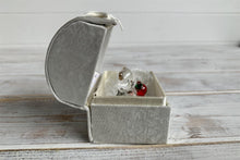 Load image into Gallery viewer, Thank you, teacher gift, with glass bear holding a red apple with thoughtful touching verse