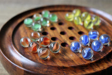 Load image into Gallery viewer, Polished Real Wood Solitaire Set 15cm Diameter