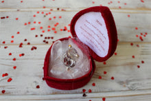 Load image into Gallery viewer, Glass bear in love heart shaped box for a much loved mum thank you Mum
