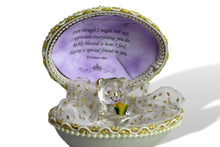 Load image into Gallery viewer, Keepsake Egg Gift with Heartfelt Poem Crystal Teddy Special Friend