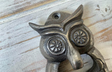 Load image into Gallery viewer, Cast Iron Antique Style Owl Bottle Opener
