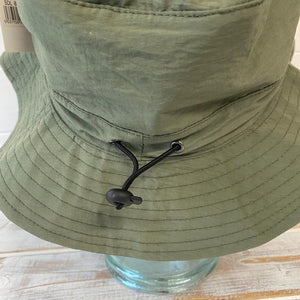 COUNTRY GREEN 58CM SHOWERPROOF BRIMMED TRILBY BUCKET STYLE HAT | Water-Repellent Bucket style Hat | 100% cotton | lightweight and breathable |foldable | Elasticated toggle for adjustable size