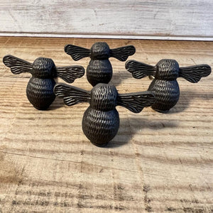 Pack of 4 CAST IRON BUSY BEE DRAWER KNOBS for Kitchen cupboards | Cast Iron Antique style finish | Vintage charm meets modern functionality | 7cm wide x 2cm depth