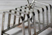 Load image into Gallery viewer, Victorian Style Classic Chrome 6 Slice Toast Rack