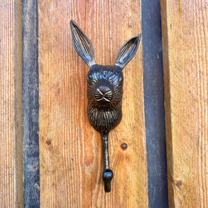 Sturdy Wall-Mounted Cast Iron Rabbit Head Hook Hanger for Hats, Coats, Clothes - Ideal for Kitchen, Bathroom, Bedroom, Office