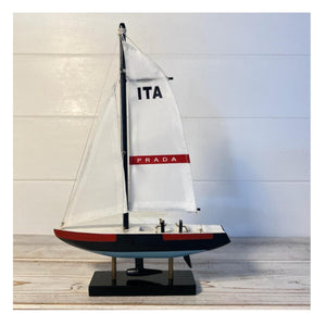 Americas Cup Model Yacht | Sailing | Yacht | Boats | Models | Sailing Nautical Gift | Sailing Ornaments | Yacht on Stand | 23cm (H) x 16cm (L) x 3cm (W)