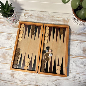 WOODEN INLAID BACKGAMMON SET 30cm x 18cm| Classic Strategy Board Game | Wooden playing pieces and dice | Inlaid playing board | back gammon| Backgamon | Magnetic closure