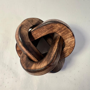 Rustic Wooden 3-Link Knot Ornament for Home Decor - Ideal for Living Room, Shelf & Coffee Table