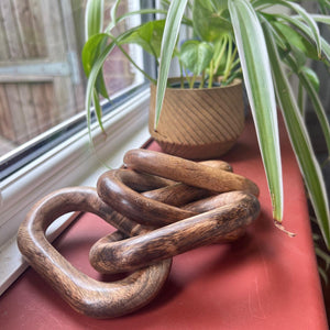 Rustic Wooden 5-Link Chain Ornament for Home Decor,  Ideal for Living Room, Shelf, and Coffee Table Decoration