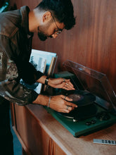 Load image into Gallery viewer, The Majority Stylo Bluetooth Turntable – Racing Green, Refurbished
