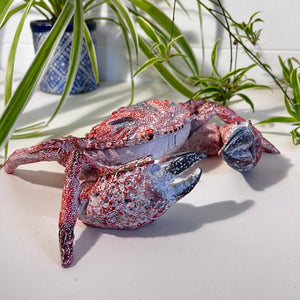 Hand-Painted Resin Crab Ornament, 28cm Wide – Unique Nautical Decor Gift