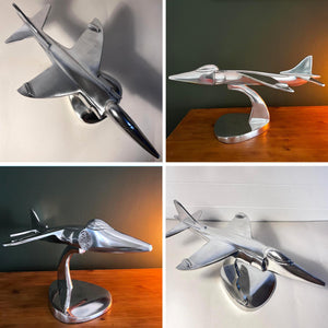 Harrier Military Heritage Metal Model – Polished Aluminium Aviation Display Piece, 42cm x 25cm, Iconic Jump Jet Design for Home & Office Decor