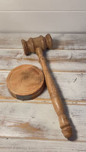 Load and play video in Gallery viewer, Full-Size Auctioneer&#39;s Wooden Gavel and Block - Ideal for Judges, Lawyers, Auctions, Courts, Companies, and Students
