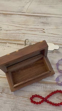 Load and play video in Gallery viewer, Rosewood Floral Heart Inlaid Trinket Box, Handmade Wooden Keepsake Box with Brass &amp; Mango Wood Inlay, Jewellery Storage Box for Rings, Earrings, Cufflinks &amp; Small Treasures, 10 x 5 x 3 cm
