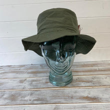 Load image into Gallery viewer, COUNTRY GREEN 58CM SHOWERPROOF BRIMMED TRILBY BUCKET STYLE HAT | Water-Repellent Bucket style Hat | 100% cotton | lightweight and breathable |foldable | Elasticated toggle for adjustable size
