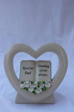 Load image into Gallery viewer, Free standing Heart shaped Dad memorial with inspirational verse and Roses
