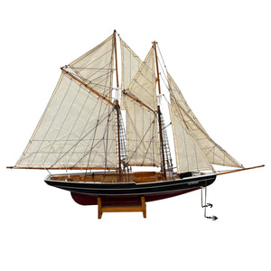 DETAILED WOODEN ASSEMBLED DISPLAY MODEL OF BLUENOSE CANADIAN FISHING RACING SCHOONER YACHT| Ready for display | adjustable rigging blocks sewn cotton sails | Length 80cm height 66cm