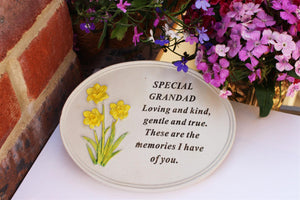 Free standing Grandad daffodil memorial plaque with inspirational verse