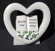 Free standing Nan heart memorial plaque with inspirational verse